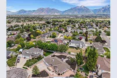 1583 W Heather Downs Cir, South Jordan, UT 84095 - Photo 39