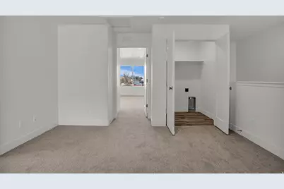 1661 W 2700 S #219, Syracuse, UT 84075 - Photo 11