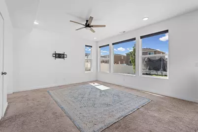 2647 W 3230 S, Syracuse, UT 84075 - Photo 9