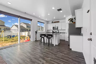 2647 W 3230 S, Syracuse, UT 84075 - Photo 11
