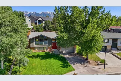 8555 S Grambling Way, Sandy, UT 84094 - Photo 3