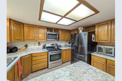 1217 E Eastridge Dr S, Logan, UT 84321 - Photo 5