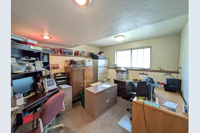 1217 E Eastridge Dr S, Logan, UT 84321 - Photo 23
