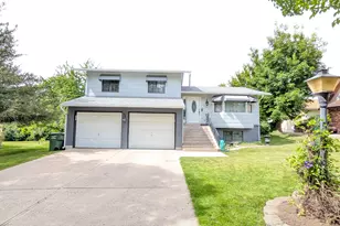 1217 E Eastridge Dr S, Logan, UT 84321 - Photo 1