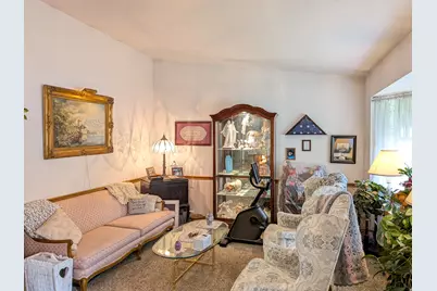 1217 E Eastridge Dr S, Logan, UT 84321 - Photo 9