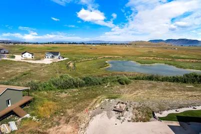 270 E Mariner Cir #8 & 9, Garden City, UT 84028 - Photo 13