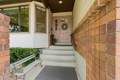 9057 S Cherbourg Pl E, Sandy, UT 84093 - Photo 5