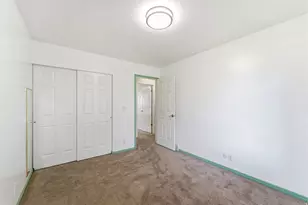 9057 S Cherbourg Pl E, Sandy, UT 84093 - Photo 29