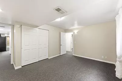 9057 S Cherbourg Pl E, Sandy, UT 84093 - Photo 39