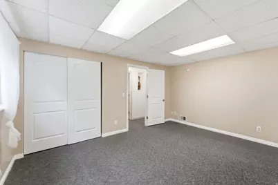 9057 S Cherbourg Pl E, Sandy, UT 84093 - Photo 41