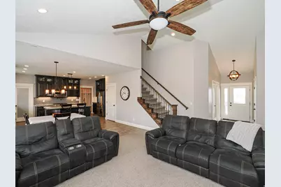 9261 N Belle St, Eagle Mountain, UT 84005 - Photo 29