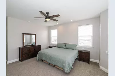 9261 N Belle St, Eagle Mountain, UT 84005 - Photo 39