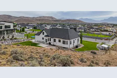 9261 N Belle St, Eagle Mountain, UT 84005 - Photo 17