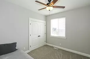 9261 N Belle St, Eagle Mountain, UT 84005 - Photo 45