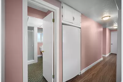 2563 E Sundown Ave, Cottonwood Heights, UT 84121 - Photo 29