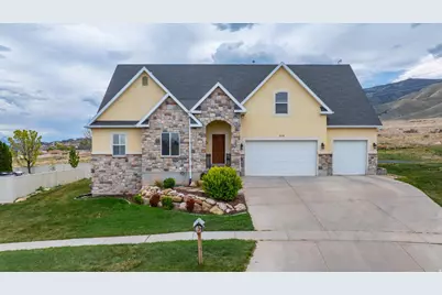 279 W Wrangler Ave S, Saratoga Springs, UT 84045 - Photo 1