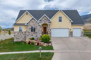 279 W Wrangler Ave S, Saratoga Springs, UT 84045 - Photo 1