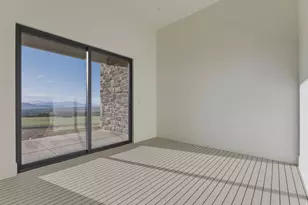 863 N Emery Ln, Elk Ridge, UT 84651 - Photo 41