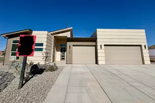 308 N 2805 W, Hurricane, UT 84737 - Photo 1