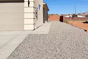 308 N 2805 W, Hurricane, UT 84737 - Photo 3