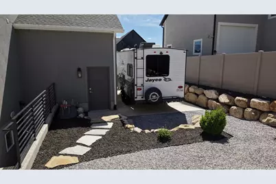 3153 S Forest Ave, Saratoga Springs, UT 84045 - Photo 5