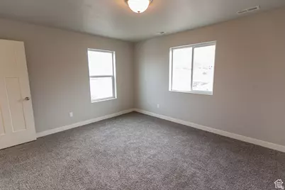 2625 S Asbridge Ln, Magna, UT 84044 - Photo 11