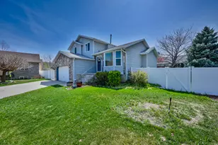 1045 W Rnch Pk Dr, West Jordan, UT 84088 - Photo 3