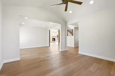 13261 S Ashwood Glen Way, Draper, UT 84020 - Photo 11