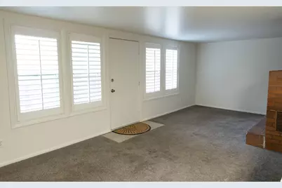 2562 N Viking Dr E, Eden, UT 84310 - Photo 15