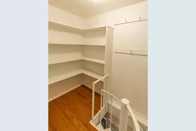 2562 N Viking Dr E, Eden, UT 84310 - Photo 17