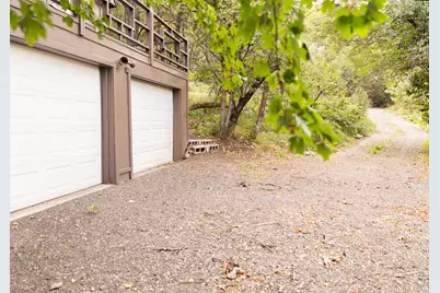 2562 N Viking Dr E, Eden, UT 84310 - Photo 5