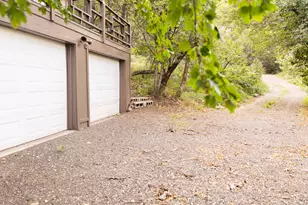 2562 N Viking Dr E, Eden, UT 84310 - Photo 5