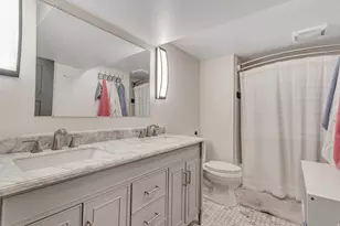 1380 E 330 S, Provo, UT 84606 - Photo 15
