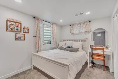 1380 E 330 S, Provo, UT 84606 - Photo 19