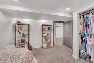 1380 E 330 S, Provo, UT 84606 - Photo 17