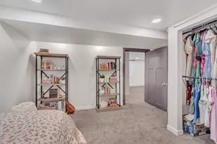 1380 E 330 S, Provo, UT 84606 - Photo 17