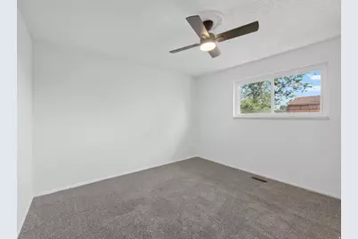 382 W Plum St, Grantsville, UT 84029 - Photo 19