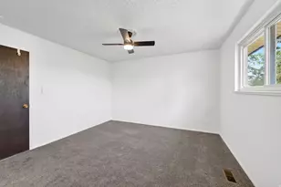 382 W Plum St, Grantsville, UT 84029 - Photo 17