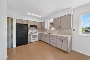 382 W Plum St, Grantsville, UT 84029 - Photo 9