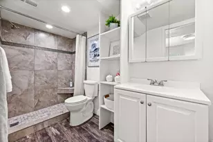 2326 E Sky Pines Ct S, Holladay, UT 84117 - Photo 29