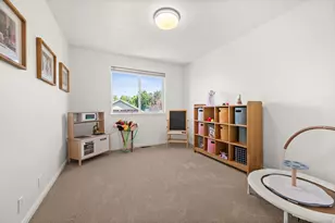 2326 E Sky Pines Ct S, Holladay, UT 84117 - Photo 23