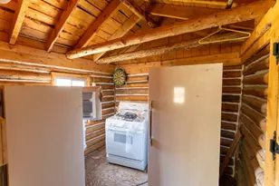 14908 N Deep Crk Rd, Lapoint, UT 84039 - Photo 19