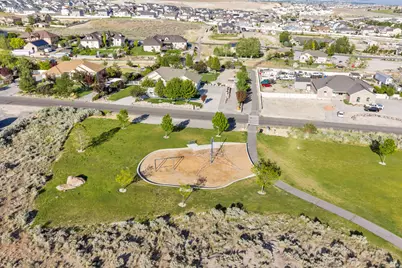 2872 E Sorrel Dr, Eagle Mountain, UT 84005 - Photo 65