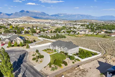 2872 E Sorrel Dr, Eagle Mountain, UT 84005 - Photo 63