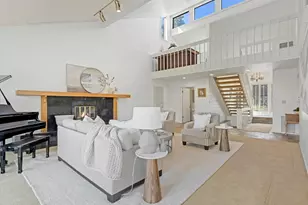 8903 S Cobble Crest Ln, Sandy, UT 84093 - Photo 3