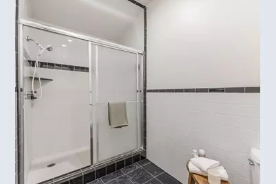 8903 S Cobble Crest Ln, Sandy, UT 84093 - Photo 15