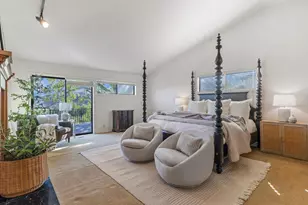 8903 S Cobble Crest Ln, Sandy, UT 84093 - Photo 11