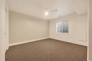 1689 E Kierstin Pl, Salt Lake City, UT 84108 - Photo 29