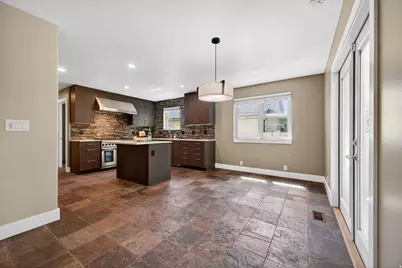 1689 E Kierstin Pl, Salt Lake City, UT 84108 - Photo 15