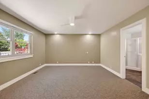1689 E Kierstin Pl, Salt Lake City, UT 84108 - Photo 17